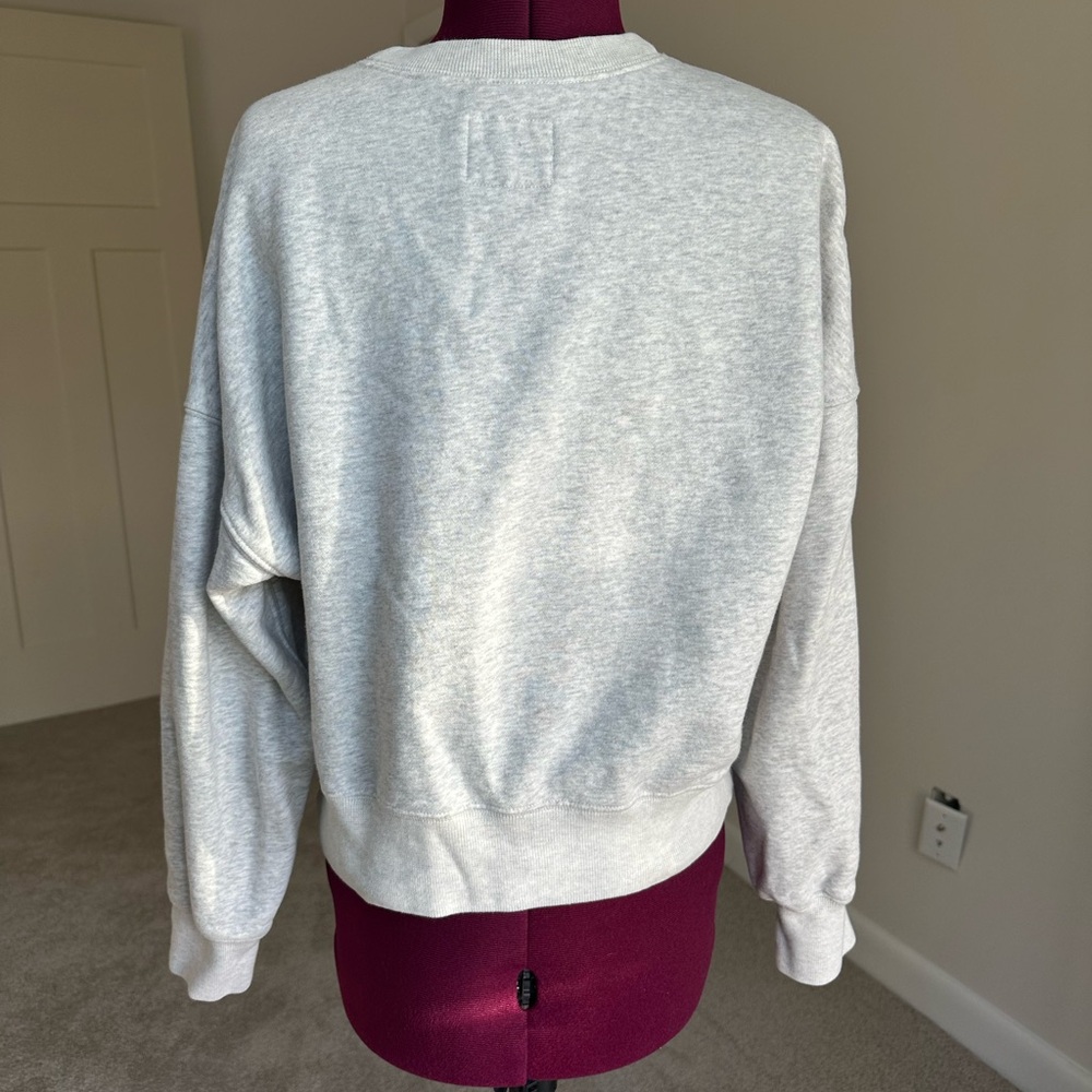 Cozy Abercrombie & Fitch Gray and Red California Sweatshirt - Picture 3 of 6
